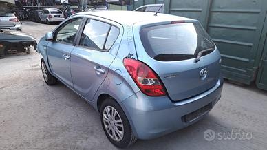 Ricambi vari Hyundai I20 1.2 benzina/GPL del 2011