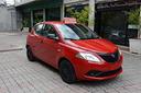 lancia-ypsilon-1-2-69-cv-5-porte-elefantino-blu