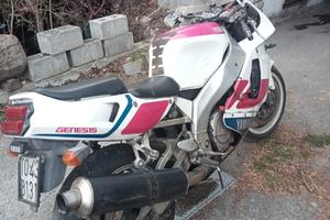 Yamaha yzf 750r  1993