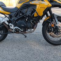 Benelli trk 502x