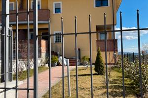 Porzione di villa bifamiliare