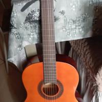 chitarra acustica 