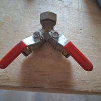 Rubinetto valvola ottone con due rubinetti