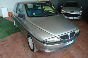 lancia ypsilon 1.2 benzina km 130000