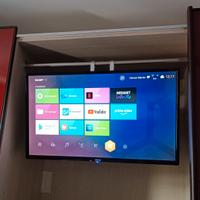 smart TV akai 32 pollici usato 