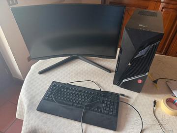 Pc nuovo msi + schermo samsung + mouse e tastiera