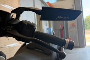 Specchietti sportivi Xmax