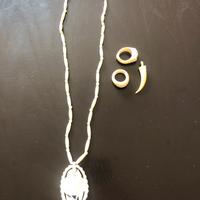 Collana con 2anellini e 1 pendente