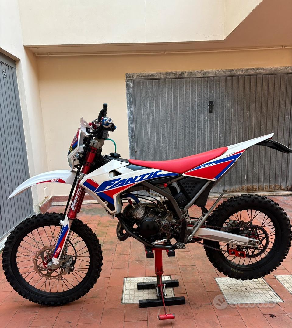 Moto Fantic 50 Enduro 2017 Moto Fantic 50 Motard 2017 Fantic 50