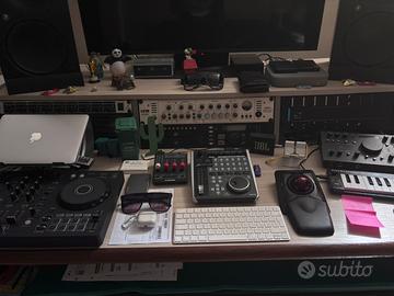 Mobile Da Studio Zaor Mixa 88 XL