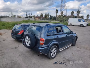 Toyota rav 4 2 a2 2.0 d-4d 4wd 116cv ricambi