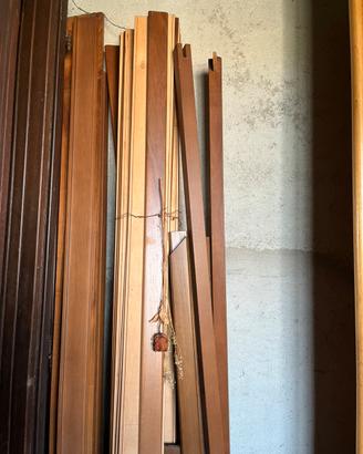 Zoccoletti in legno o per rifiniture