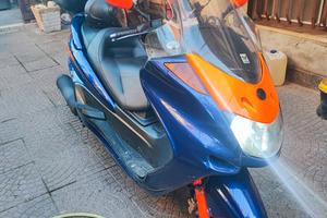 Yamaha Majesty YP 250 - 2000