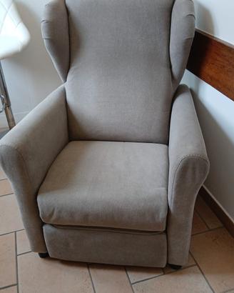 poltrona alzapersona motorizzata Zucchetti