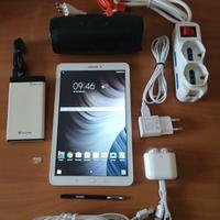 TABLET SAMSUNG DA 10.1 POLLICI PIU ACCESSORI.