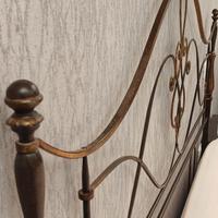 letto in ferro battuto 