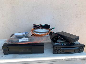 Radio e caricatore cd mercedes C 203  anno 2000/05