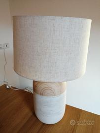 Lampada da tavolo decorata