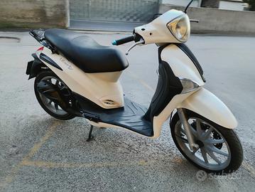 Piaggio liberty 50 2 tempi 40.000km circa 2009