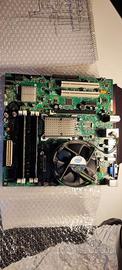 Scheda madre con intel core 2 4gb di ram