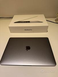 Apple mac book pro 13