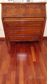 Troumon in noce antico restaurato