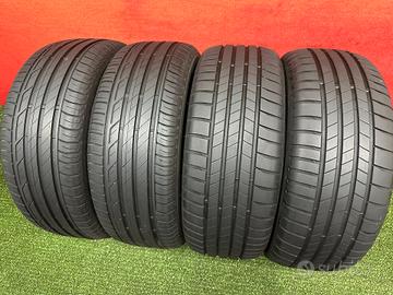 215 55 17 Gomme Estive 75% Bridgestone 215 55 R17