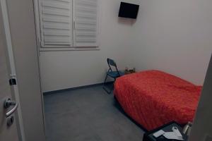 Camera singola in zona semicentrale - nuova costru