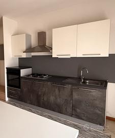 Cucina componibile cone nuova