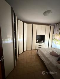 Armadione con cabina armadio