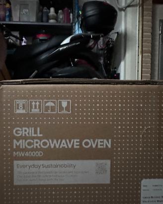 Forno a microonde SAMSUNG MW4000D