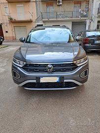 Volkswagen t roc 2.0  cv 150  DSG  Edition plus