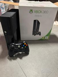 XBOX 360 con scatola e manuali