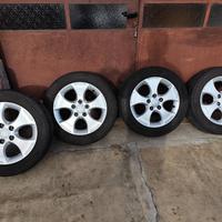 Cerchi e Gomme 205/55R16