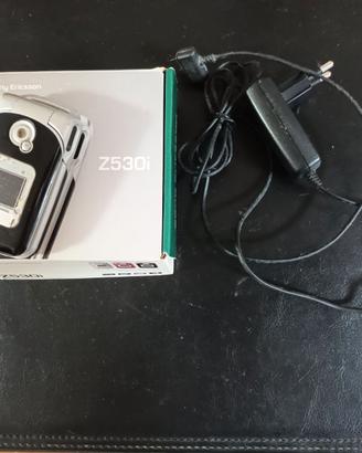 Sony Ericsson Z530i Soft Nero Bluetooth