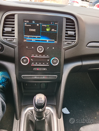 Renault Megane X SUV automatico