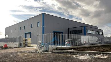 Immobile di 5600 m² a Caivano