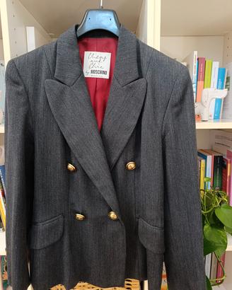 Giacca Vintage Moschino – Capo Iconico da Collezio