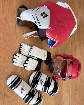 Kit completo protezioni taekwondo