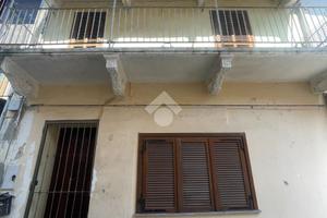 CASA INDIPENDENTE A FELETTO