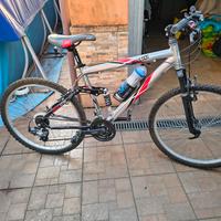 Mountain bike in alluminio 26"