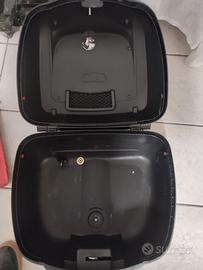 bauletto molto capiente nn ricordo i litri 