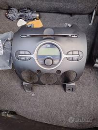 Stereo autoradio CD Mazda 2 2007-2013