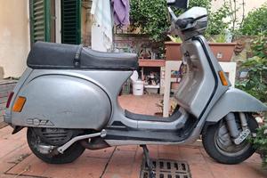 cosa piaggio 150 elx