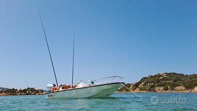 Barca scafo Boston Whaler 130 Sport
