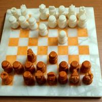 Scacchiera in marmo con scacchi♟️♟️