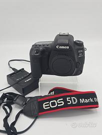 CANON EOS 5D MARK IV