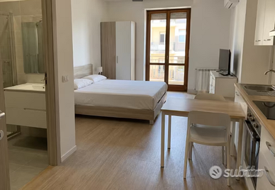 LOFT in zona TIBURTINO -BALCONE