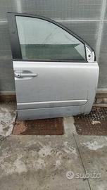 KIA CARNIVAL PORTA ANT E POST DX E SX 2006>