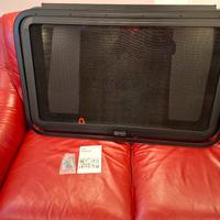 Finestra camper, furgone camperizato 